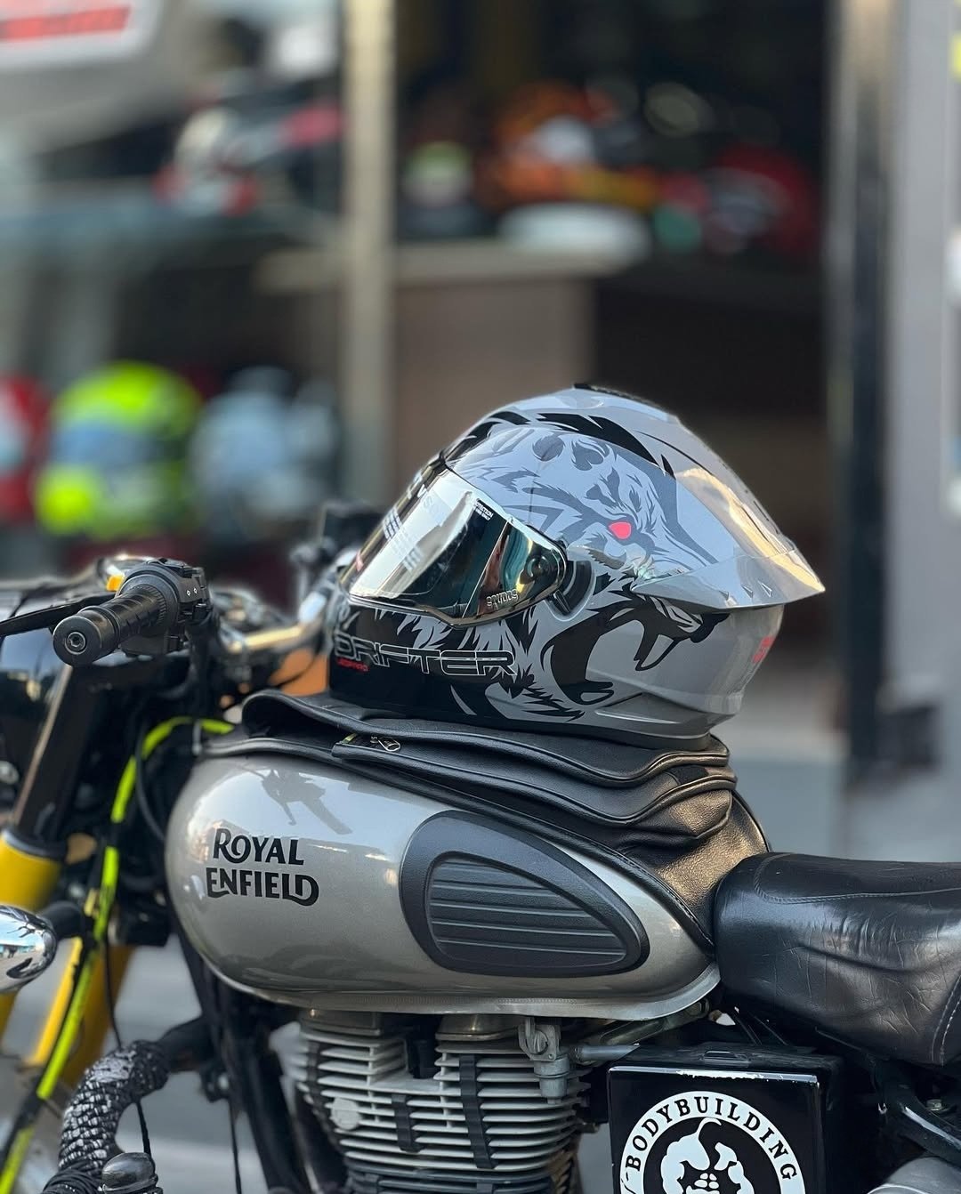 Studds Drifter Full Face Helmet