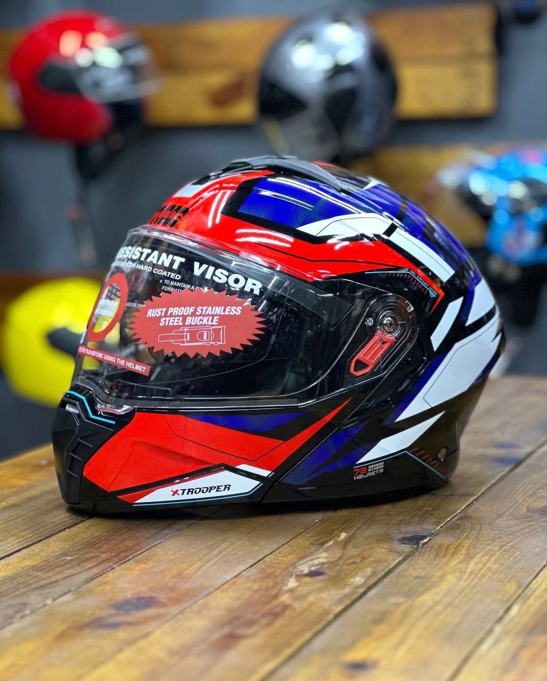 Studds Trooper D2 Flip-Up